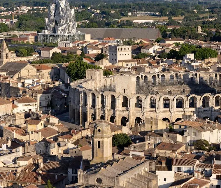 Entre Tour Luma Et Arenes Lägenhet Arles