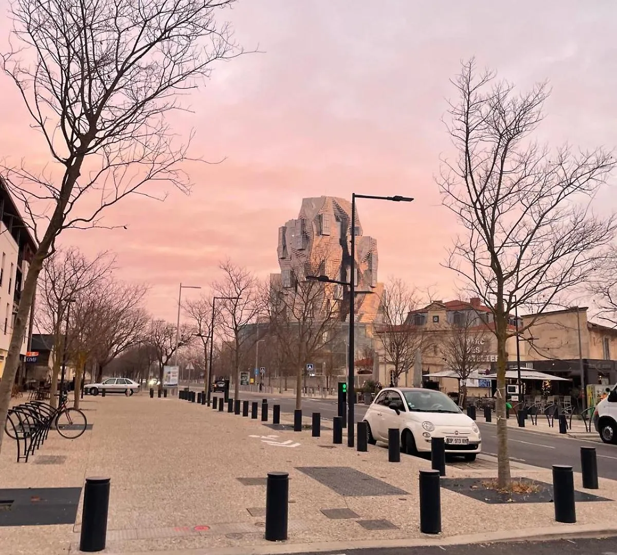 Entre Tour Luma Et Arenes Lägenhet Arles